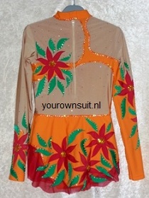 oranje ritmisch gympakje met rode bloemen_rhythmic gymnastic leotard