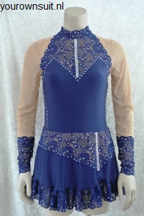 Voorkant met blauw kant ritmische gympakje voor tango muziek_RG pakje_rhythmic gymnastic leotard