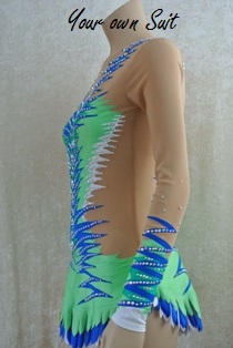 zijkant groen met blauwe zigzag strepen ritmische gympakje_rg pakje_rhythmic gymnastic leotard